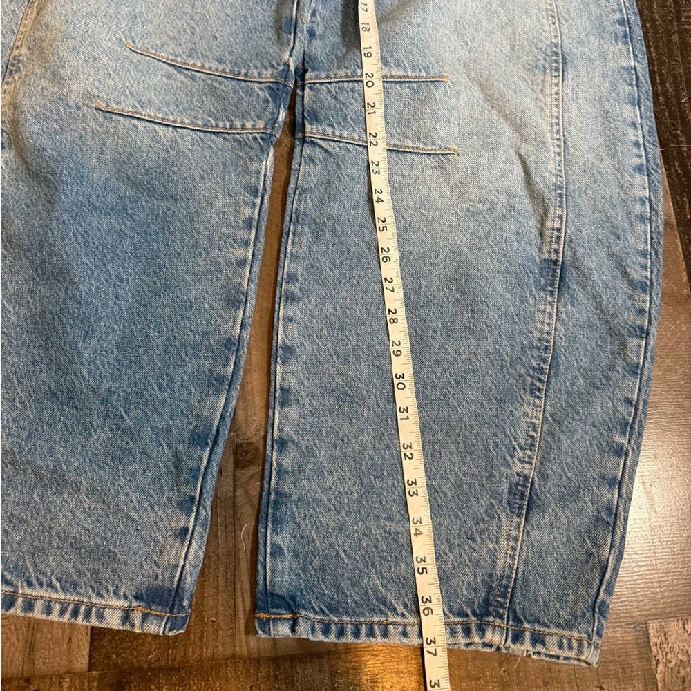 We The Free Good Luck Barrel Jeans NWT Size 26 Mid Rise Wide Leg Horseshoe Denim - Picture 2 of 10